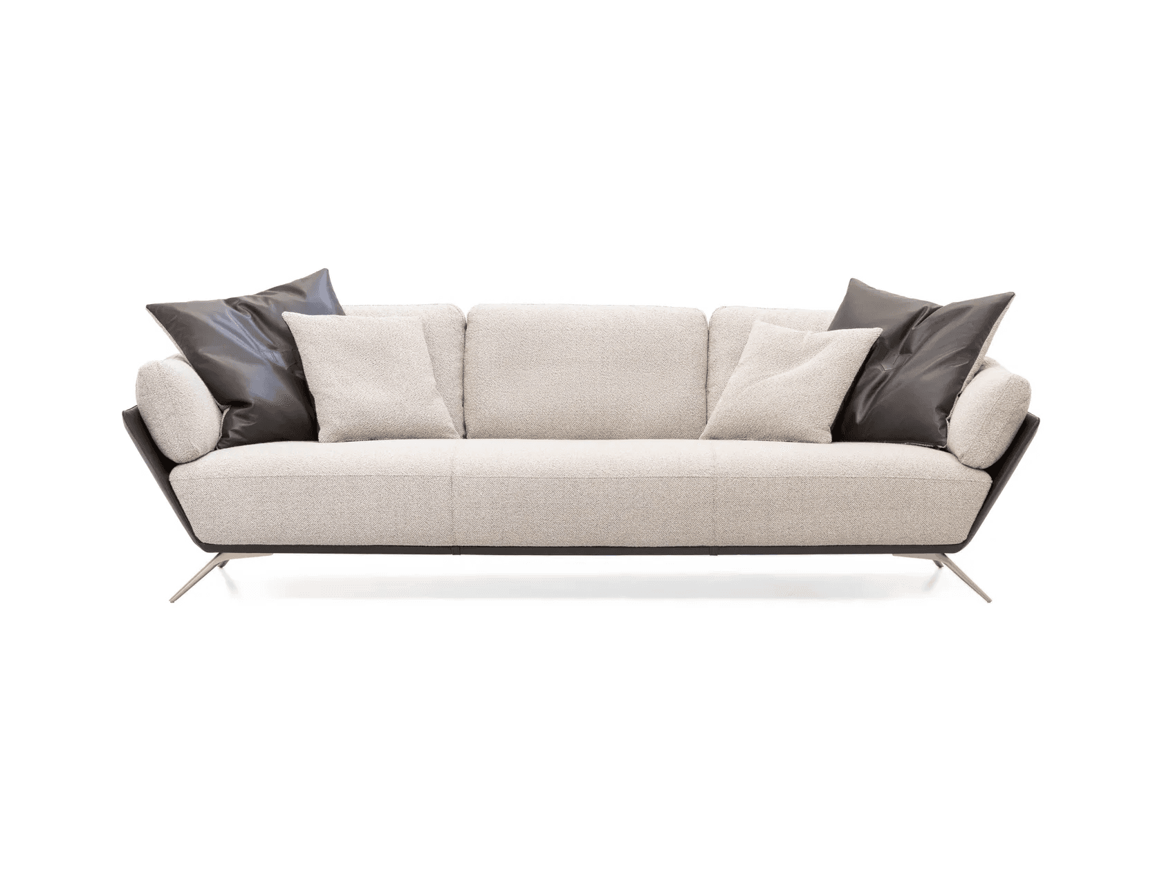 Titus Chair